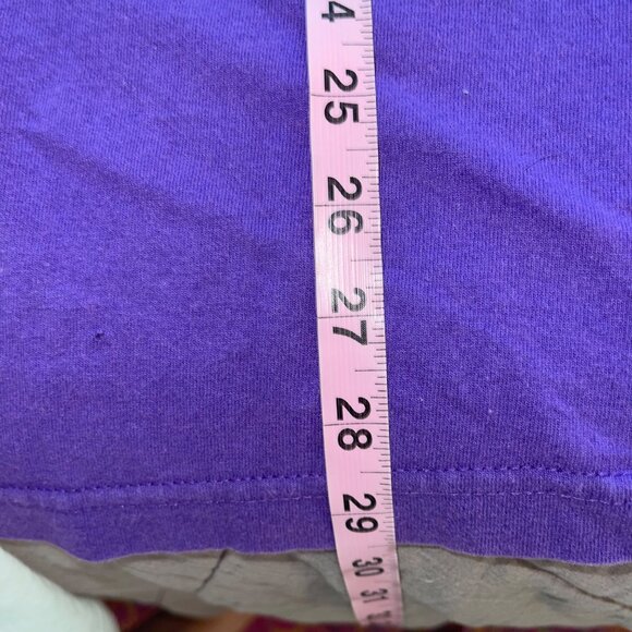Los Angeles Lakers Mens Tee Shirt Size XL Purple Y2k Crew Neck Casual - Picture 6 of 11